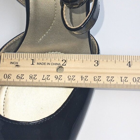 BANDOLINO SHOES BLACK HEELS WITH GOLD TRIM - Picture 6 of 7